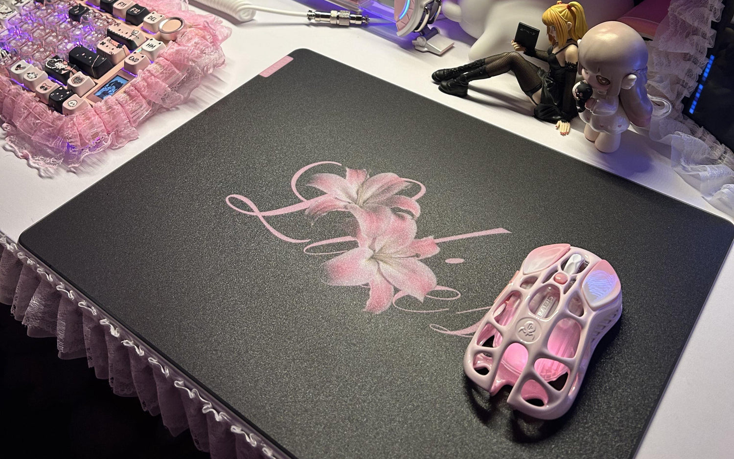 CLUSTRS Lilies glass mousepad in an aesthetic desk setup with floral style, smooth glide, and reliable control