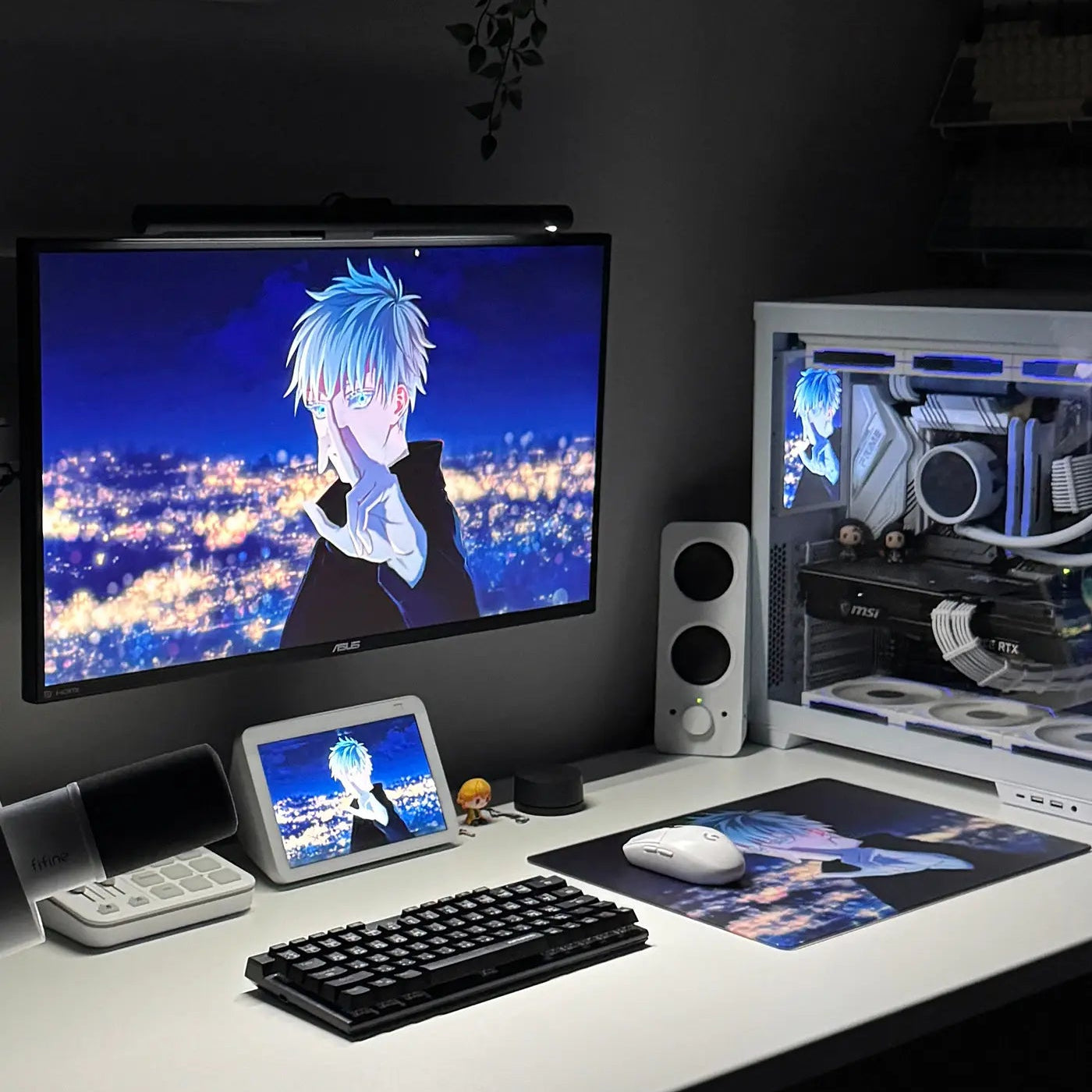 Custom glass mousepad designed for smooth tracking and aesthetic desk setups.