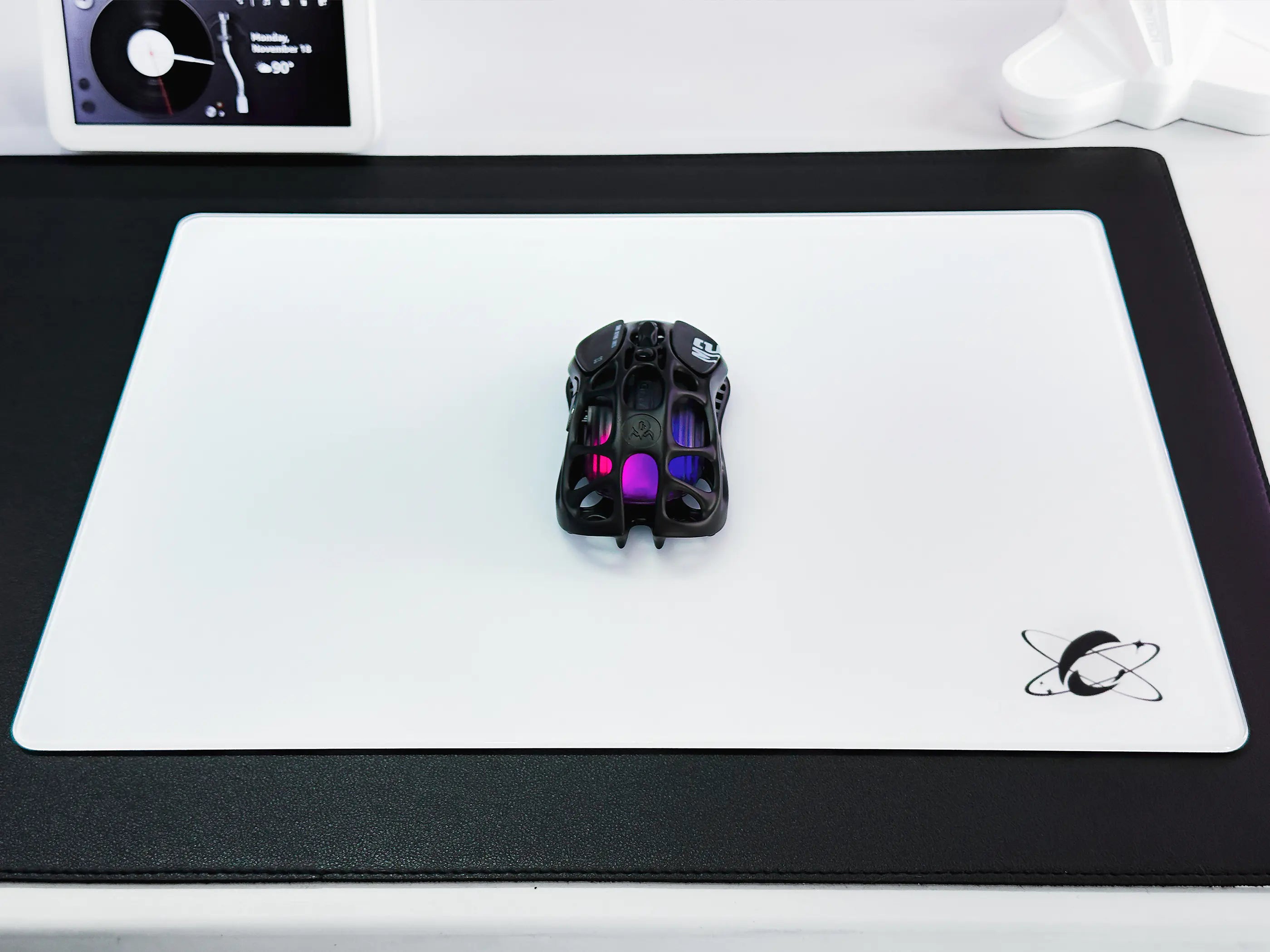 Tapis de souris en verre Atom Gaming