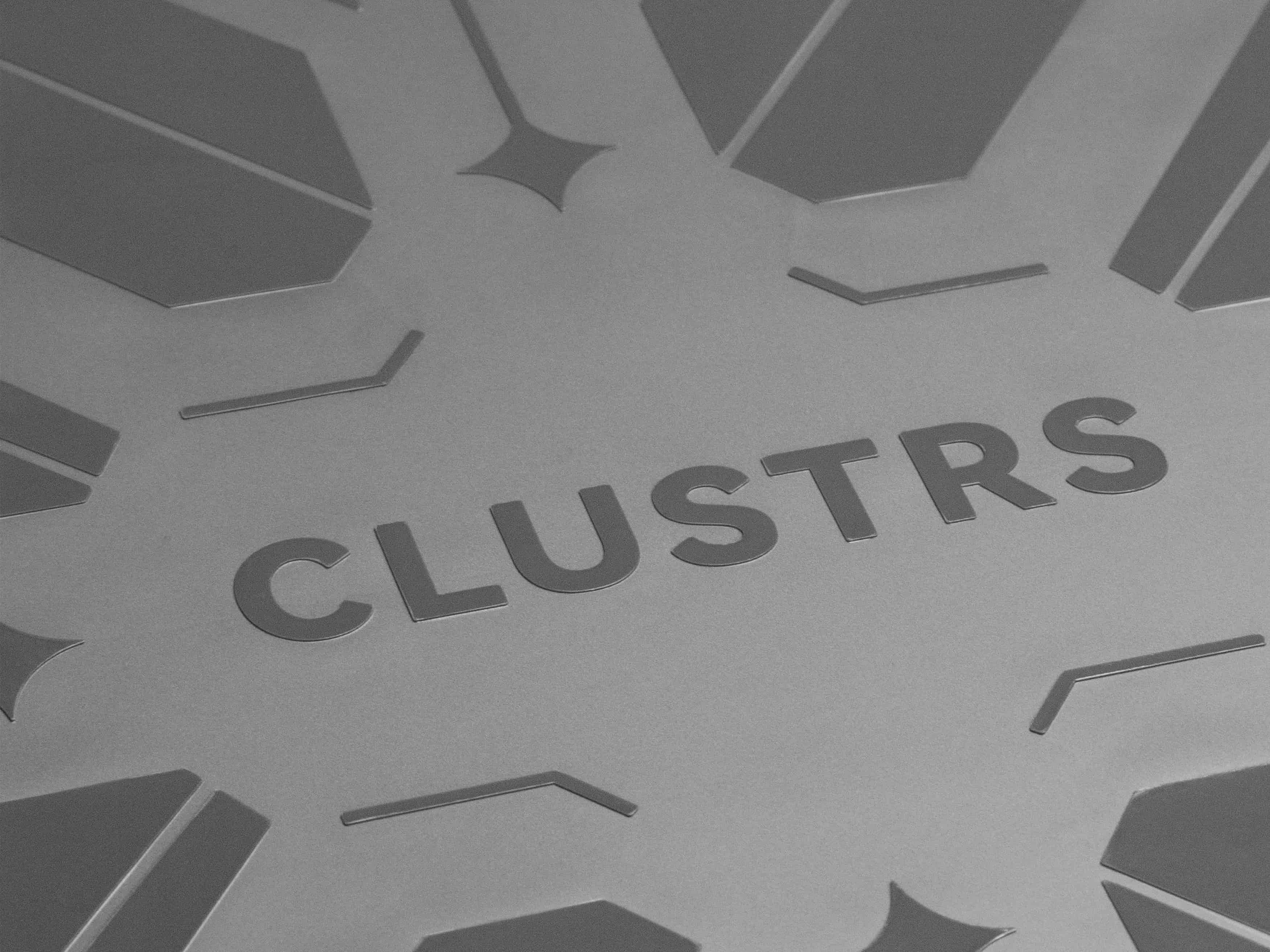 Full-coverage silicone base of the CLST 2.0 Trace glass mousepad