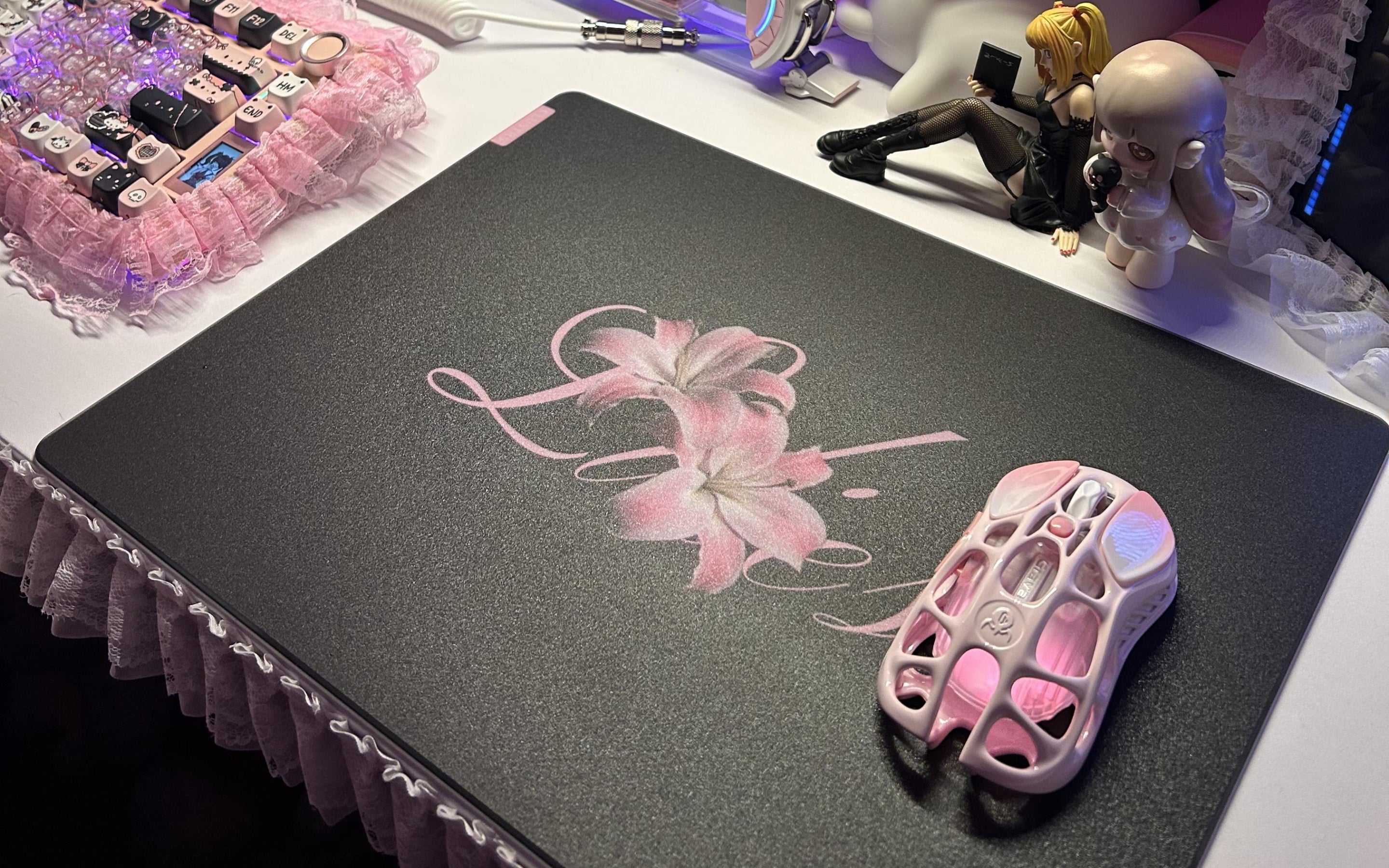 CLUSTRS Lilies glass mousepad in an aesthetic desk setup with floral style, smooth glide, and reliable control