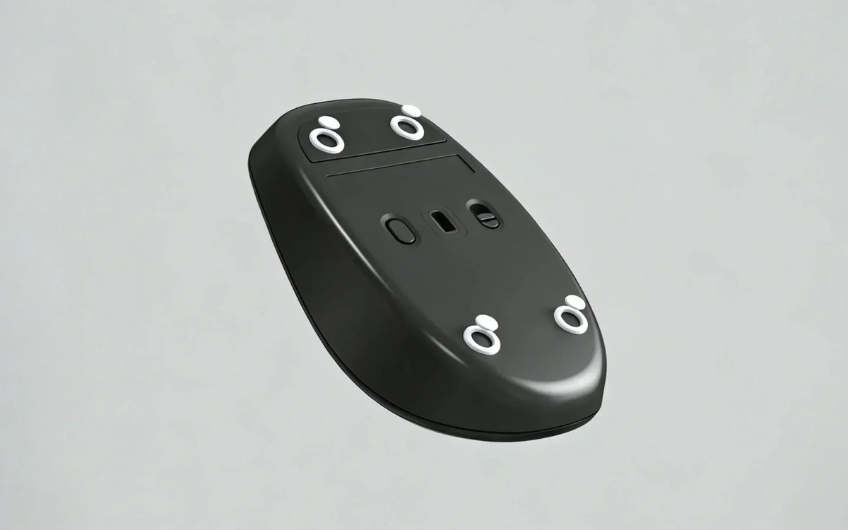 Replacing mouse skates for smoother glide and improved precision in gaming