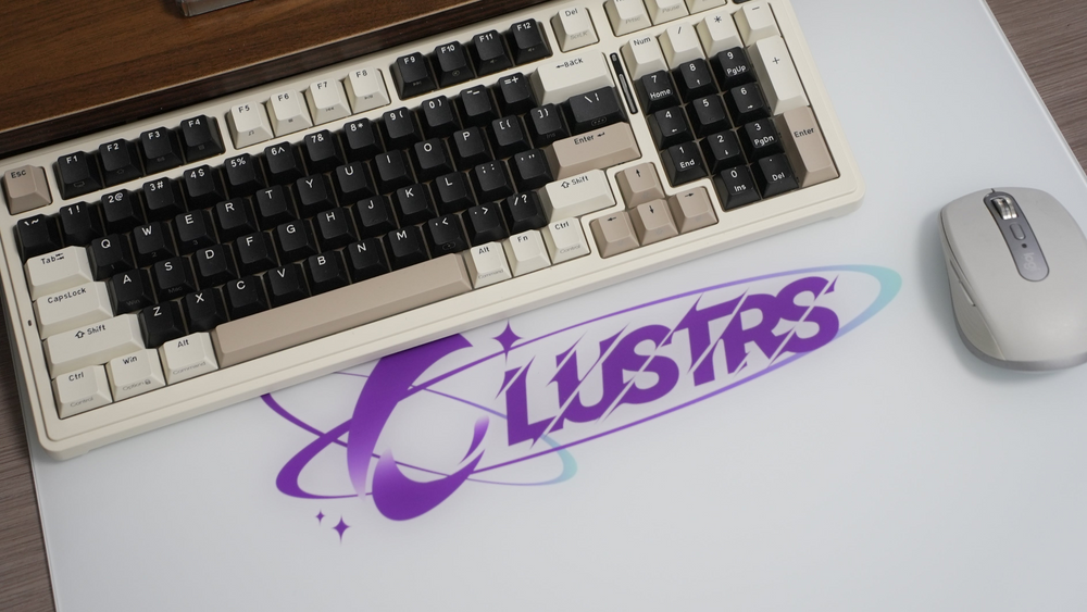 Glass Mousepads for Gaming & Desk Setups | CLUSTRS