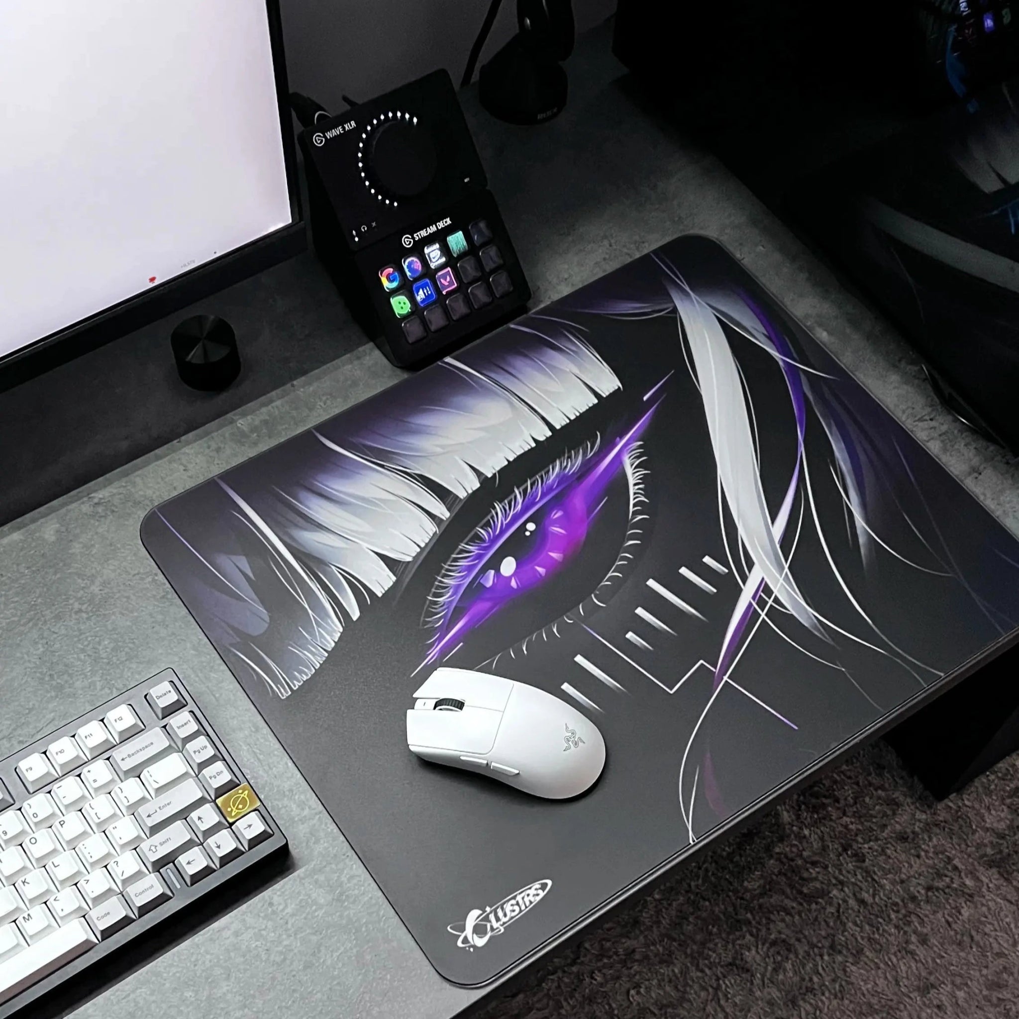 Clustrs Astra‘Gaze Glass Mousepad